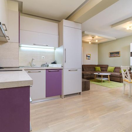 Riverside 2-Bedroom Apartment Plovdiv Kültér fotó