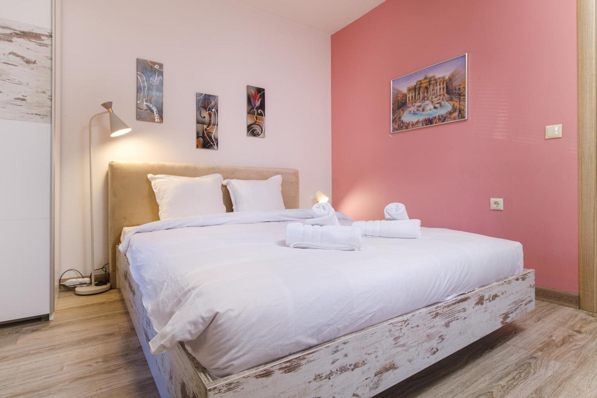 Riverside 2-Bedroom Apartment Plovdiv Kültér fotó