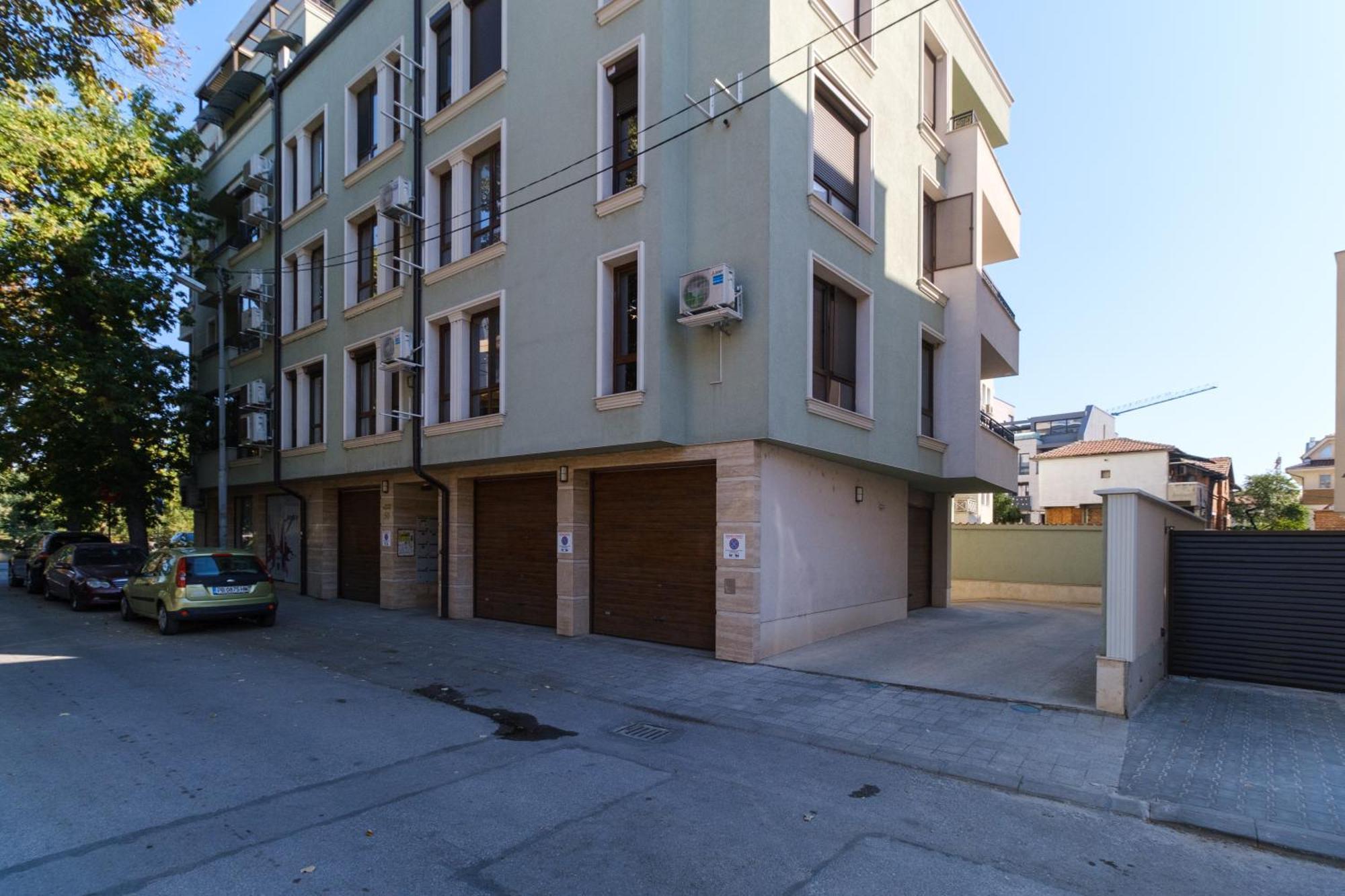 Riverside 2-Bedroom Apartment Plovdiv Kültér fotó