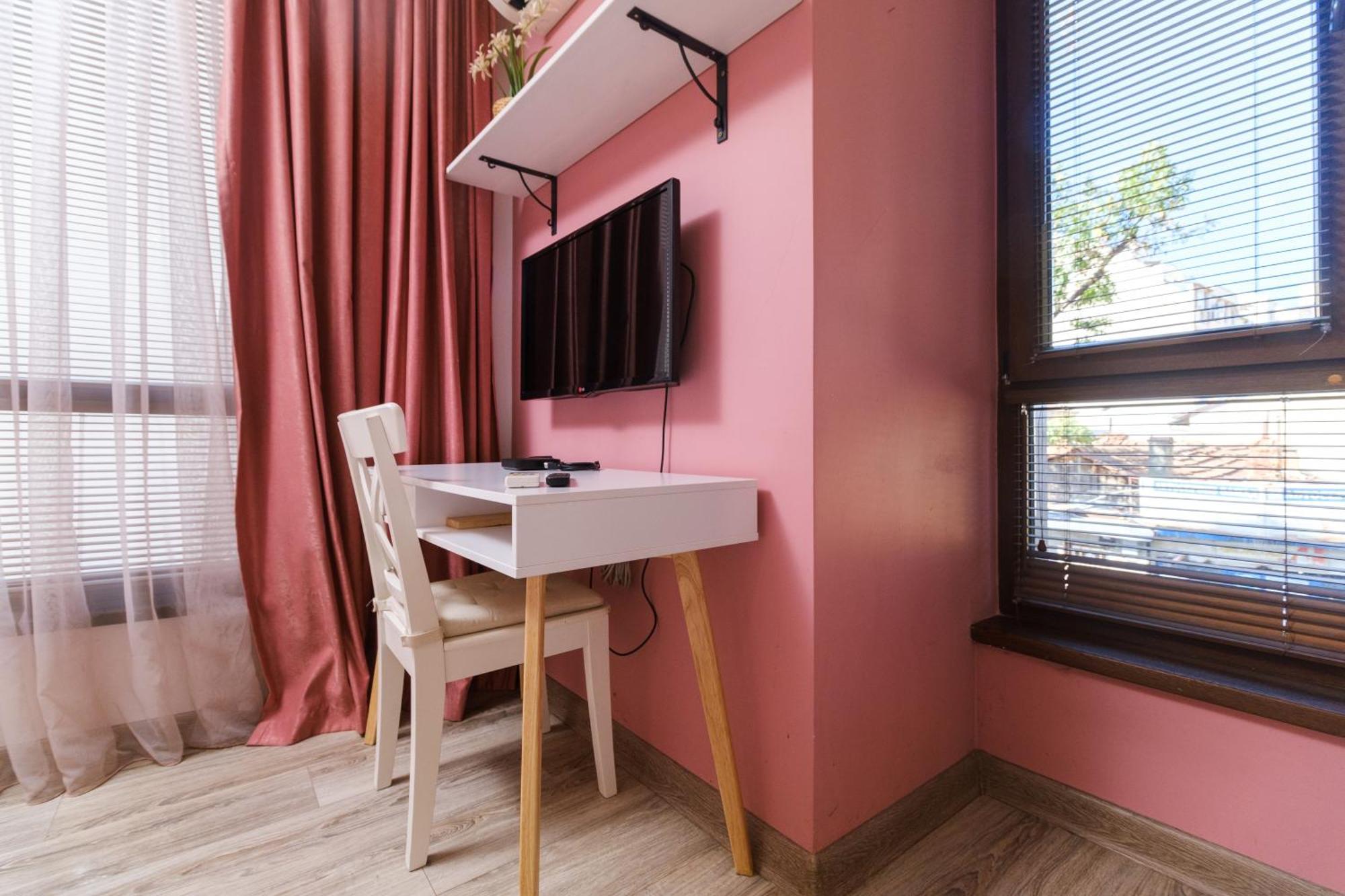 Riverside 2-Bedroom Apartment Plovdiv Kültér fotó