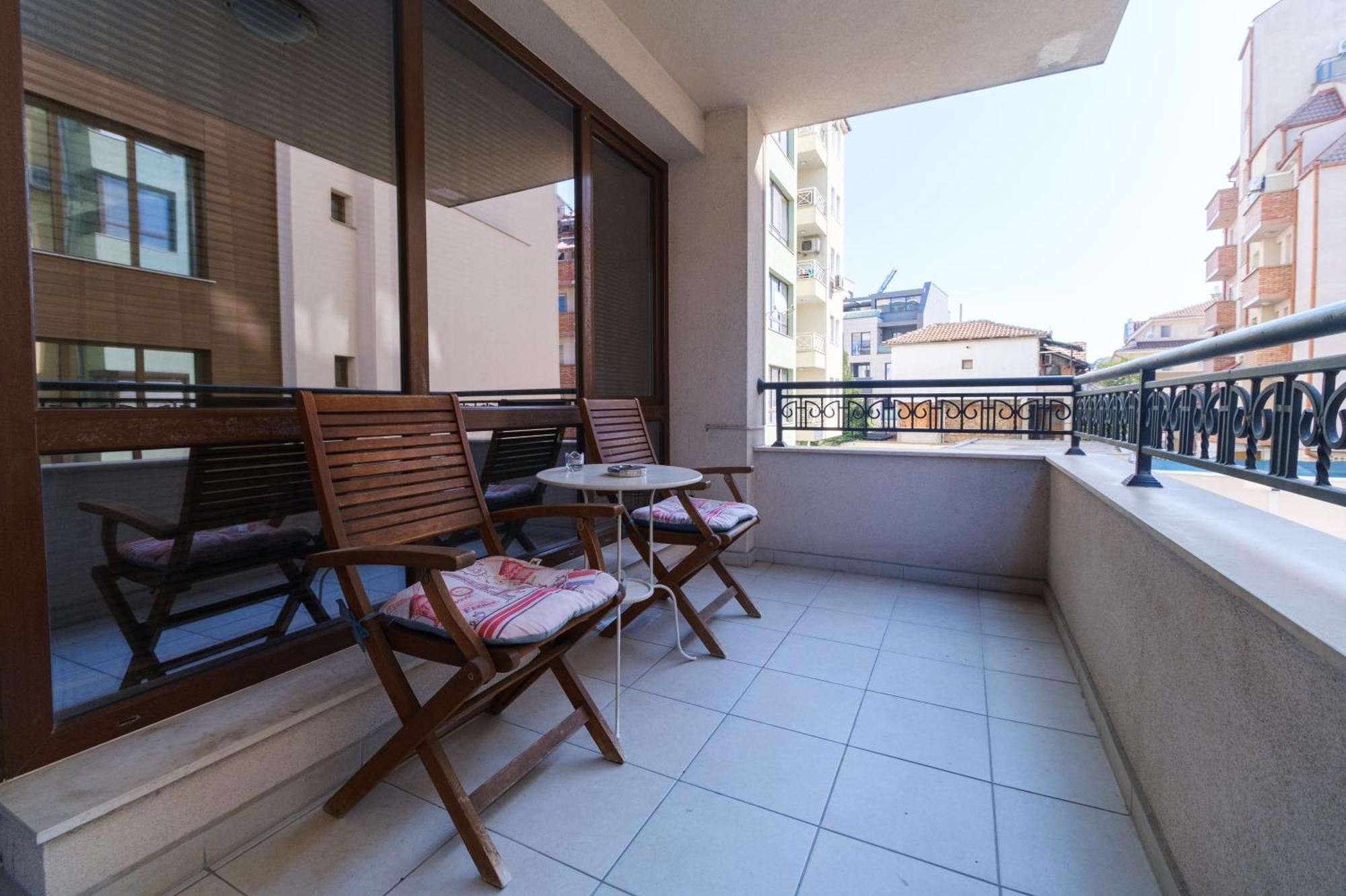 Riverside 2-Bedroom Apartment Plovdiv Kültér fotó
